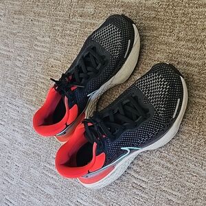Nike ZoomX Invincible flyknit